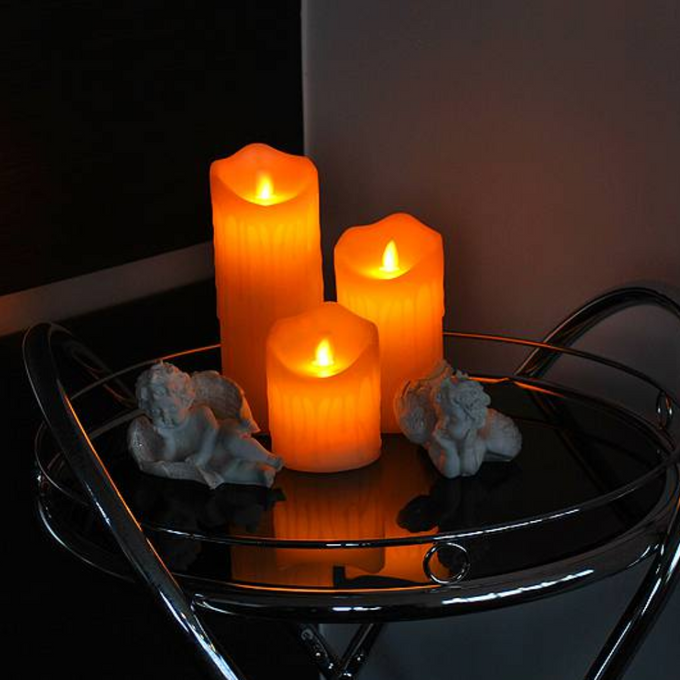 Świeca znicz LED efekt płomienia 7.5x15 biała na baterie