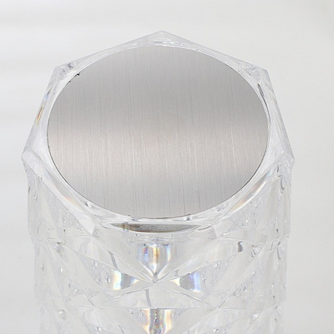 Lampka bezprzewodowa LED CCT 3 barwy światła KRYSZTAŁ USB-C Q004