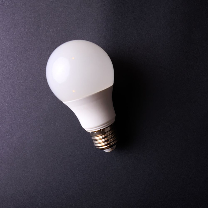 Żarówka LED A60 E27 15W 3000K 1521lm barwa ciepła A007 Aura