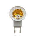 Lampka adapter z włącznikiem na żarówkę E27 do gniazdka LTC