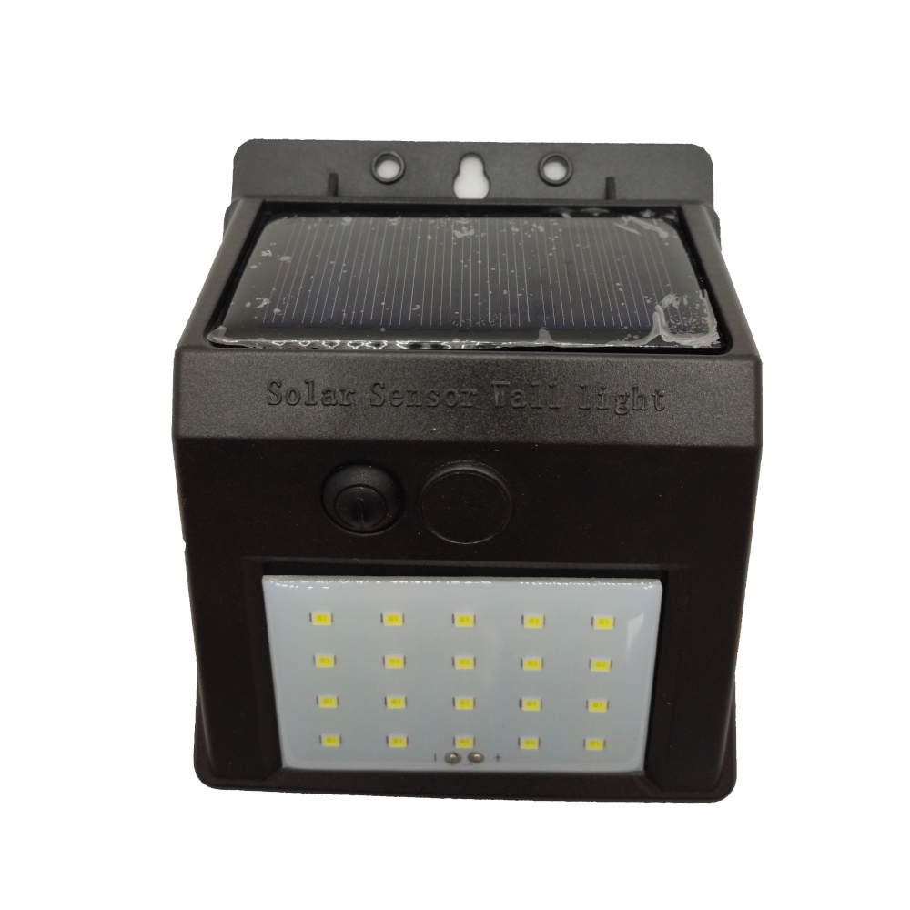 Lampa LED solarna z czujnikiem zmierzchu 3W IP65 0515